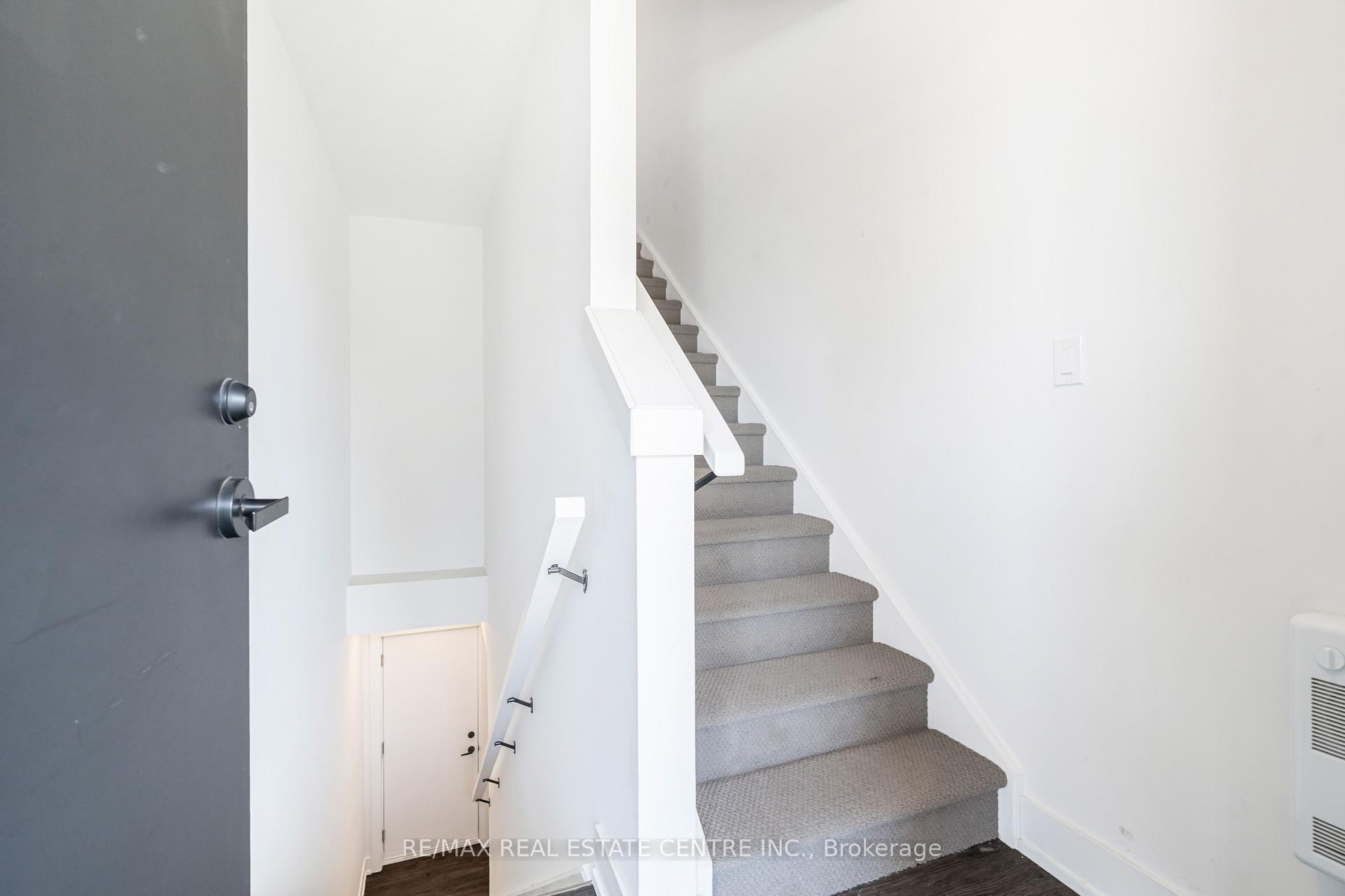 Photo 16 of Unit 12, 99 Roger Street, Waterloo, Uptown Waterloo — HOMEH