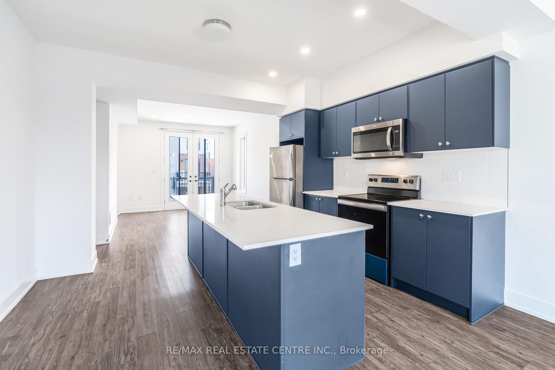 Photo 3 of Unit 12, 99 Roger Street, Waterloo, Uptown Waterloo — HOMEH