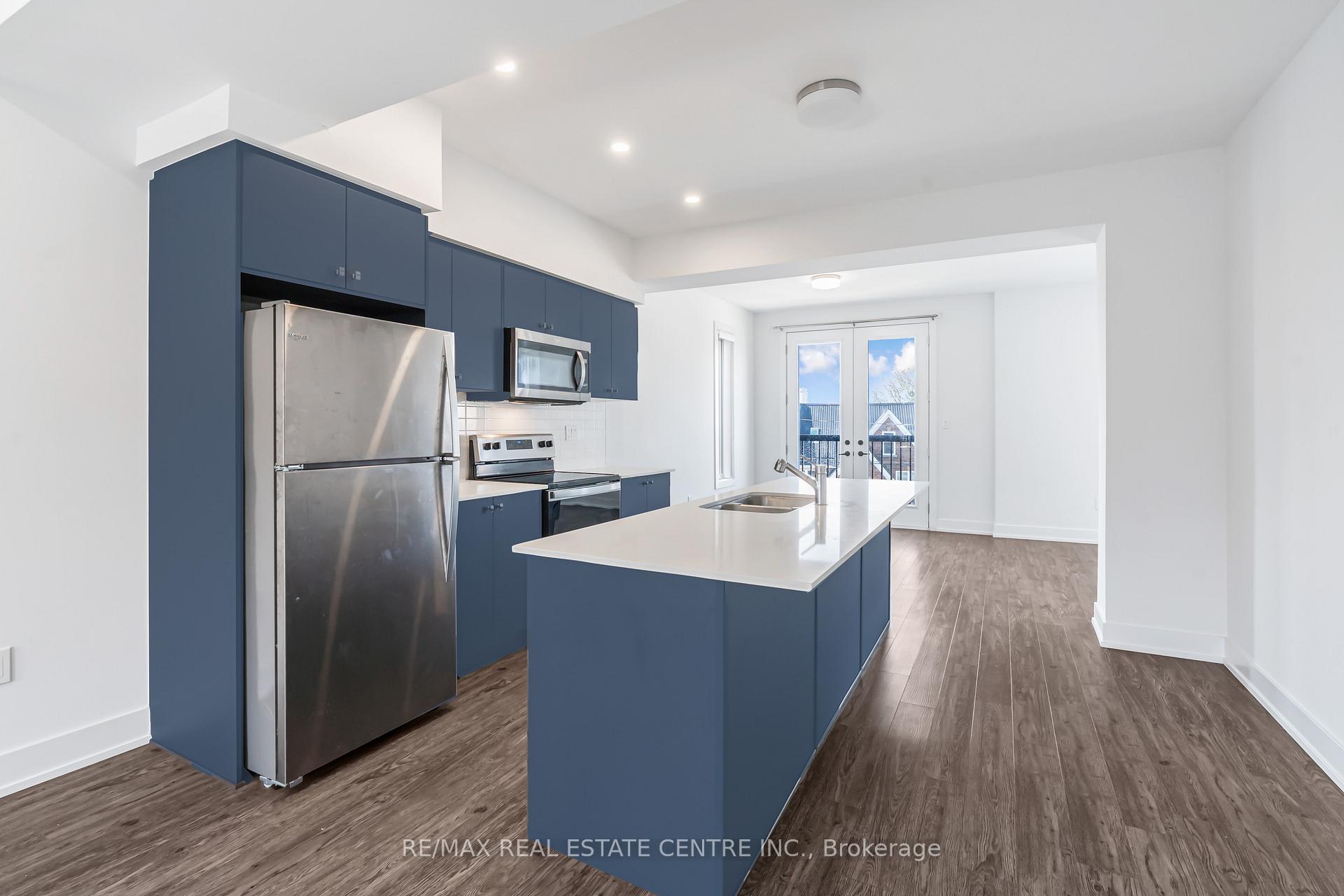 Photo 8 of Unit 12, 99 Roger Street, Waterloo, Uptown Waterloo — HOMEH