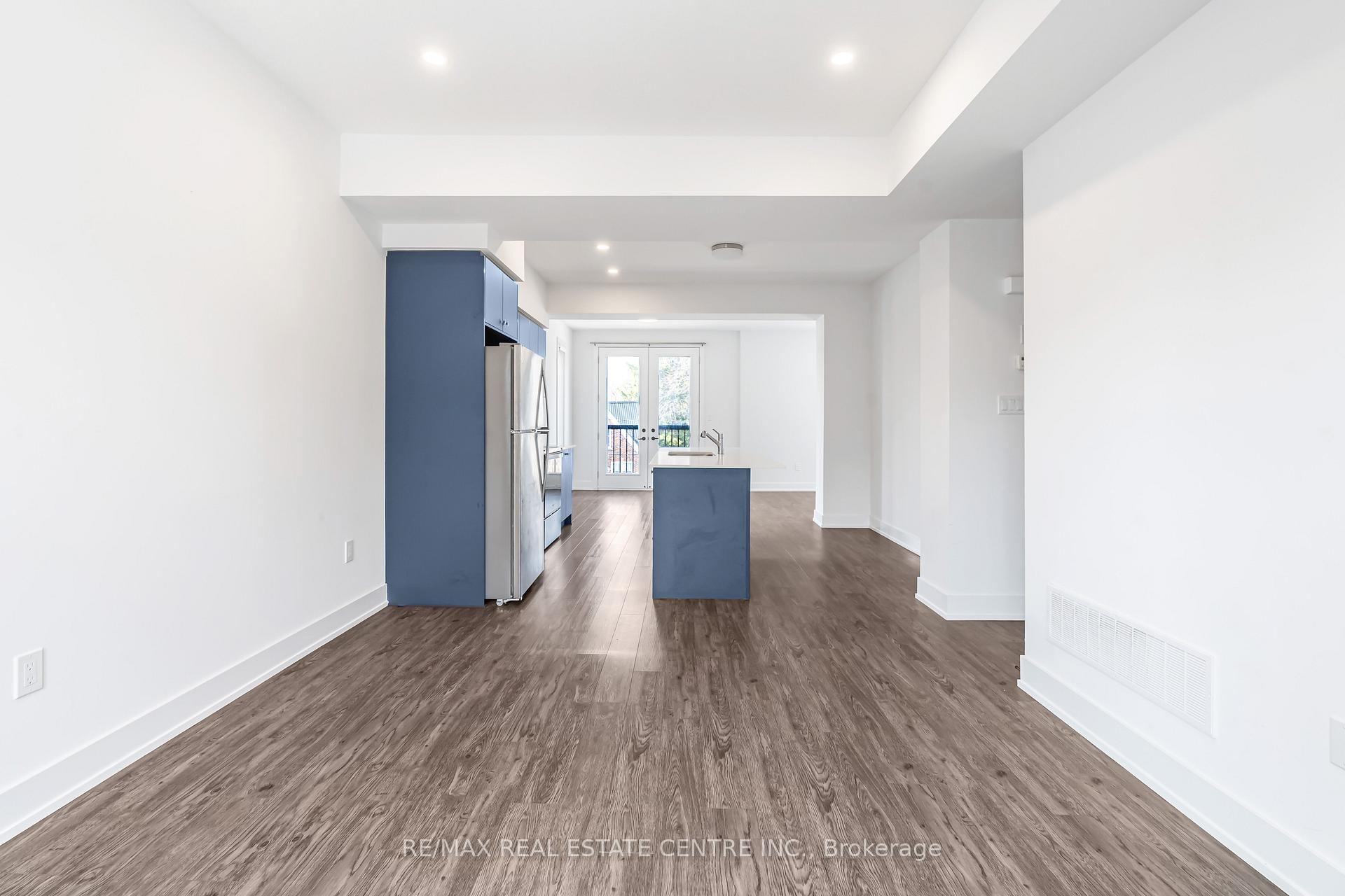 Photo 7 of Unit 12, 99 Roger Street, Waterloo, Uptown Waterloo — HOMEH