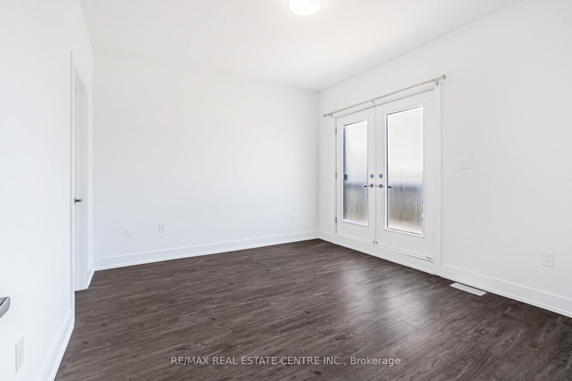 Photo 12 of Unit 12, 99 Roger Street, Waterloo, Uptown Waterloo — HOMEH