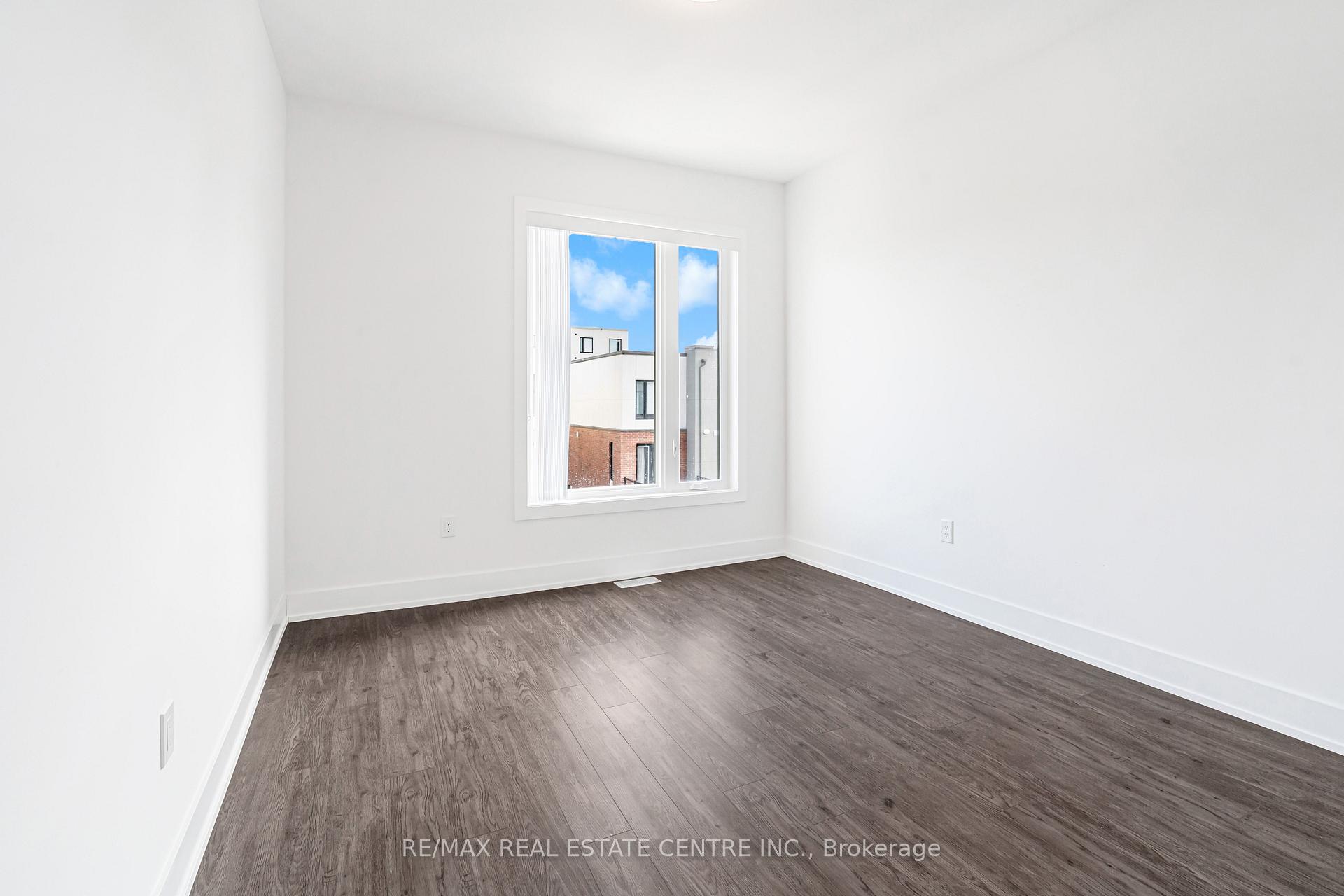Photo 18 of Unit 12, 99 Roger Street, Waterloo, Uptown Waterloo — HOMEH