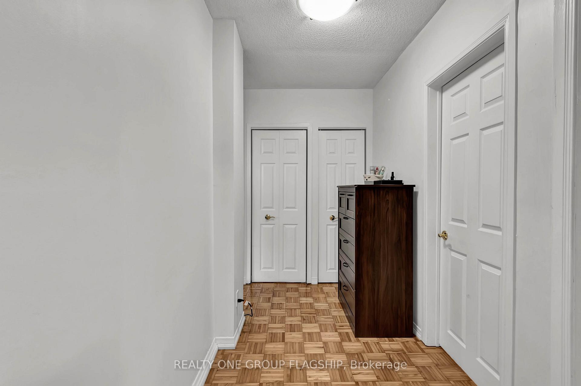 Photo 17 of Unit 702, 293 Mohawk Road E, Hamilton, Hill Park — HOMEH
