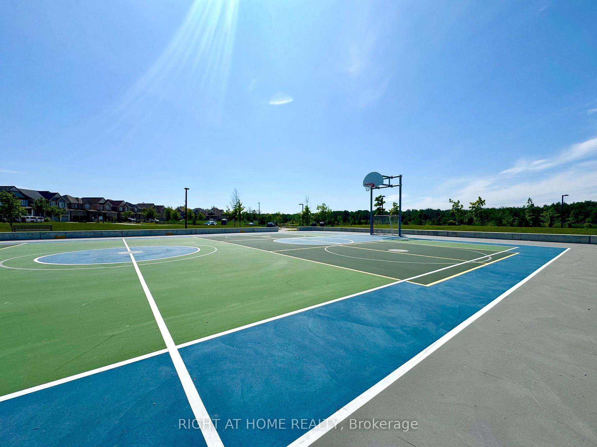 Photo 42 of 82 John Link Avenue, Georgina, Sutton & Jackson's Point — HOMEH