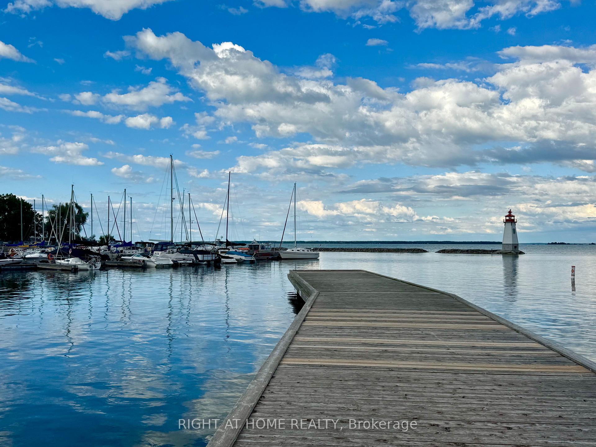 Photo 44 of 82 John Link Avenue, Georgina, Sutton & Jackson's Point — HOMEH