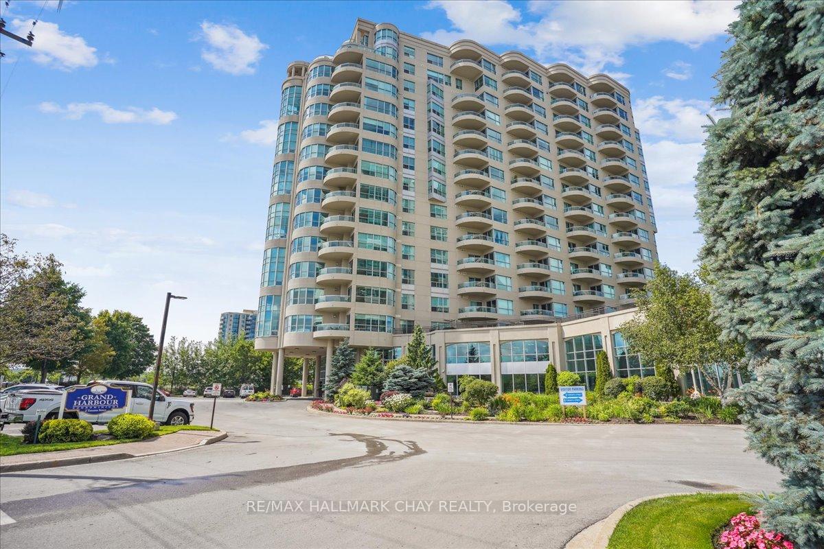 Photo 6 of Unit 502, 2 Toronto Street, Barrie, Lakeshore — HOMEH