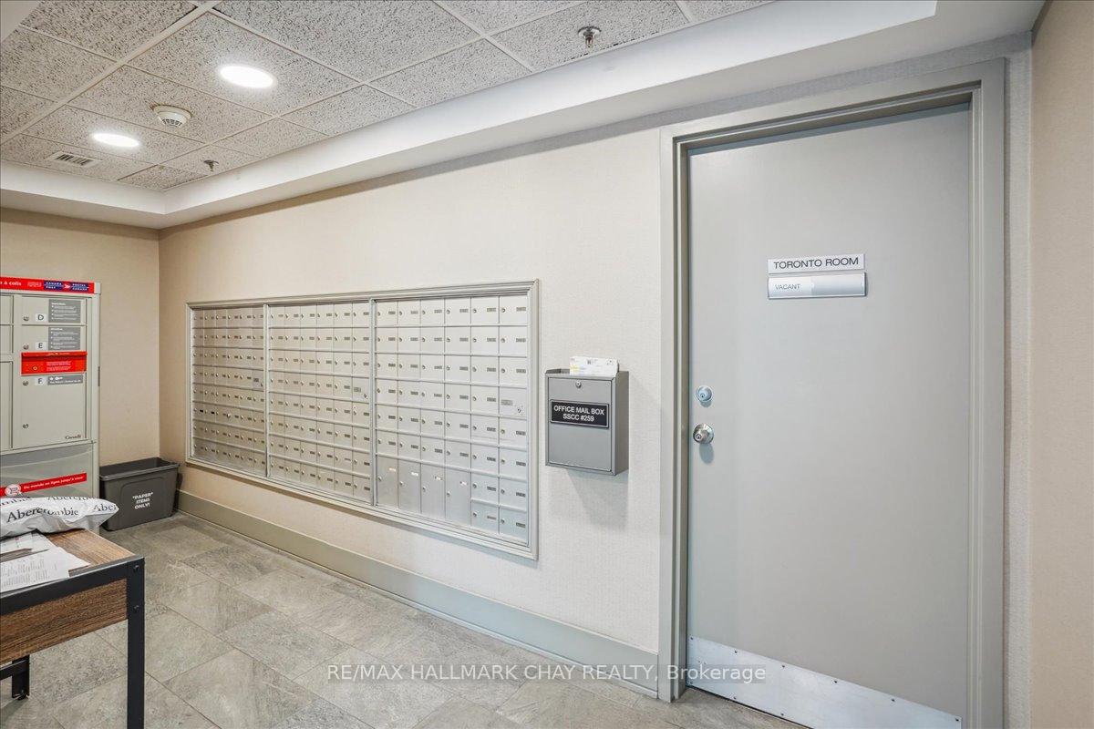 Photo 10 of Unit 502, 2 Toronto Street, Barrie, Lakeshore — HOMEH