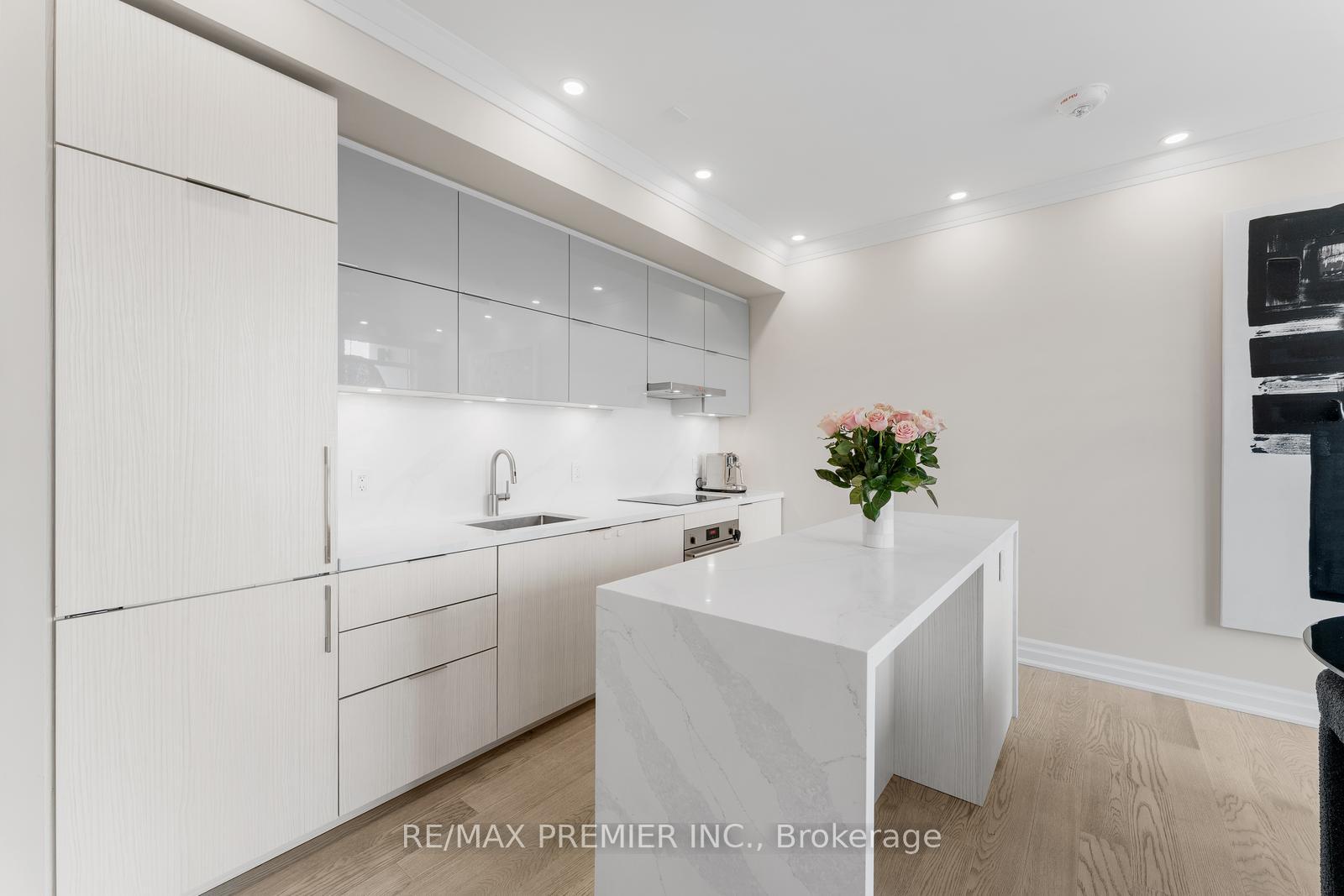 Photo 7 of Unit 111, 10 Rouge Valley Drive W, Markham, Unionville — HOMEH