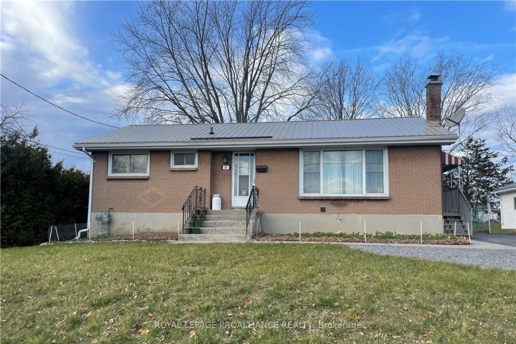 Photo 1 of Unit A, 44 North Park Gardens, Belleville, Belleville Ward — HOMEH