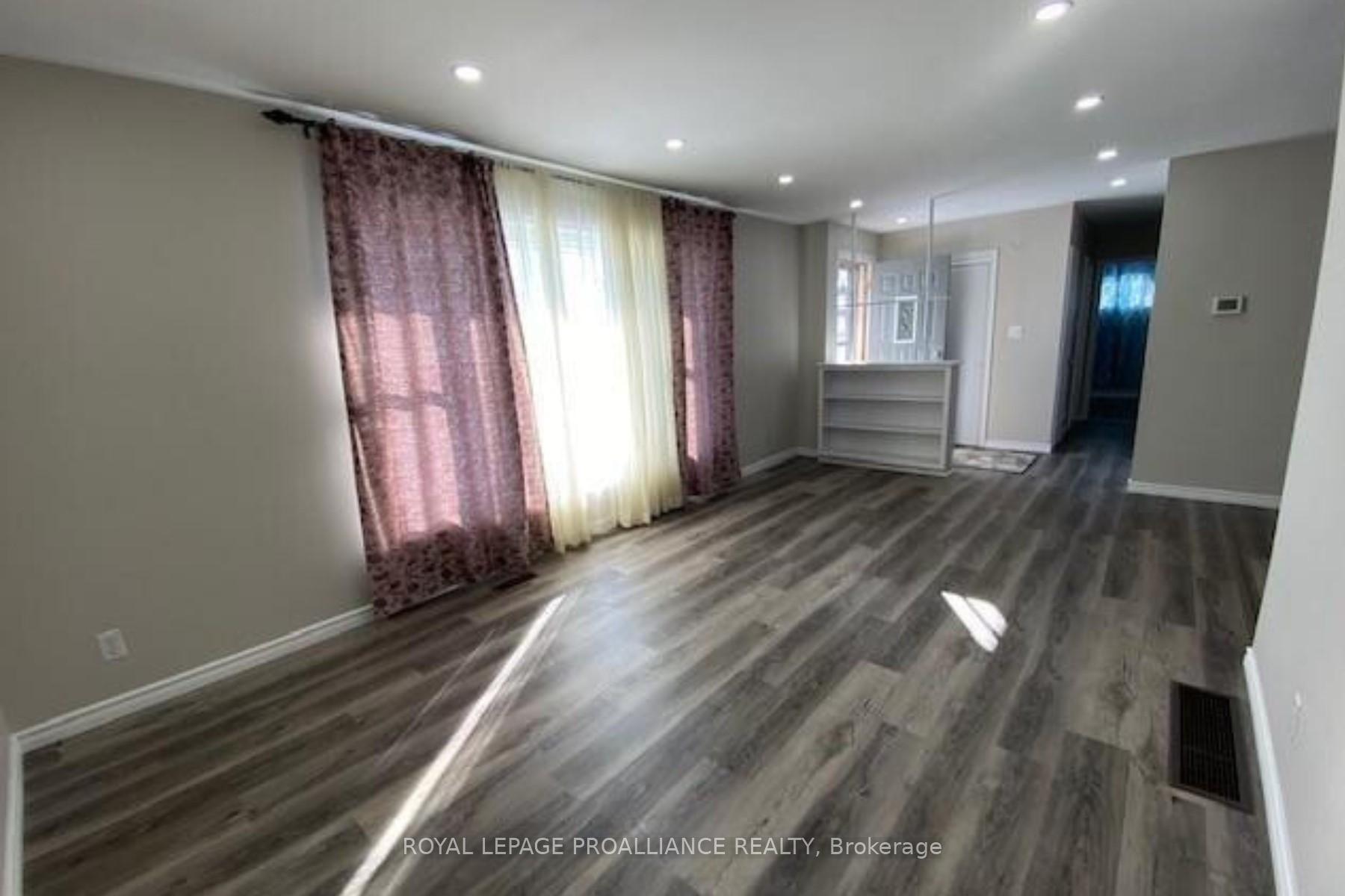 Photo 3 of Unit A, 44 North Park Gardens, Belleville, Belleville Ward — HOMEH