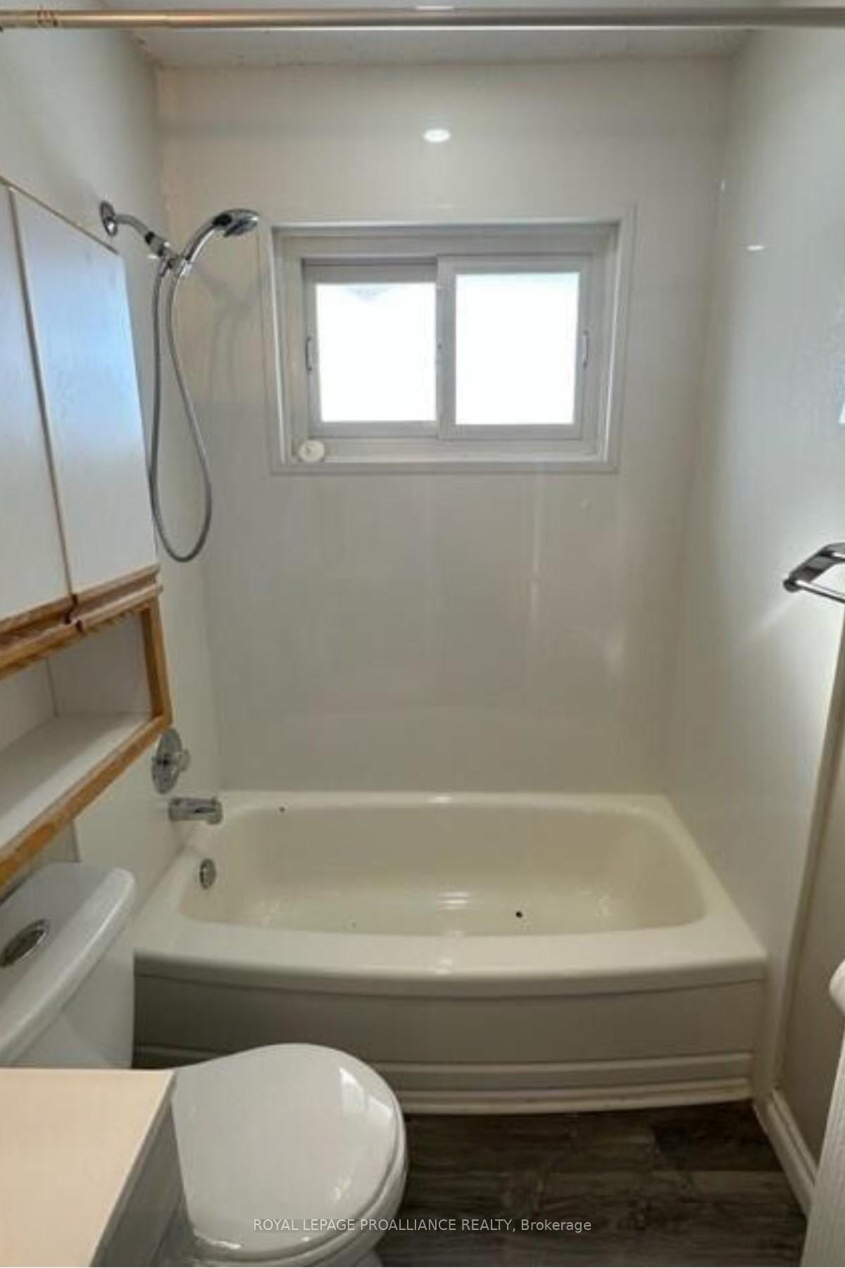 Photo 9 of Unit A, 44 North Park Gardens, Belleville, Belleville Ward — HOMEH