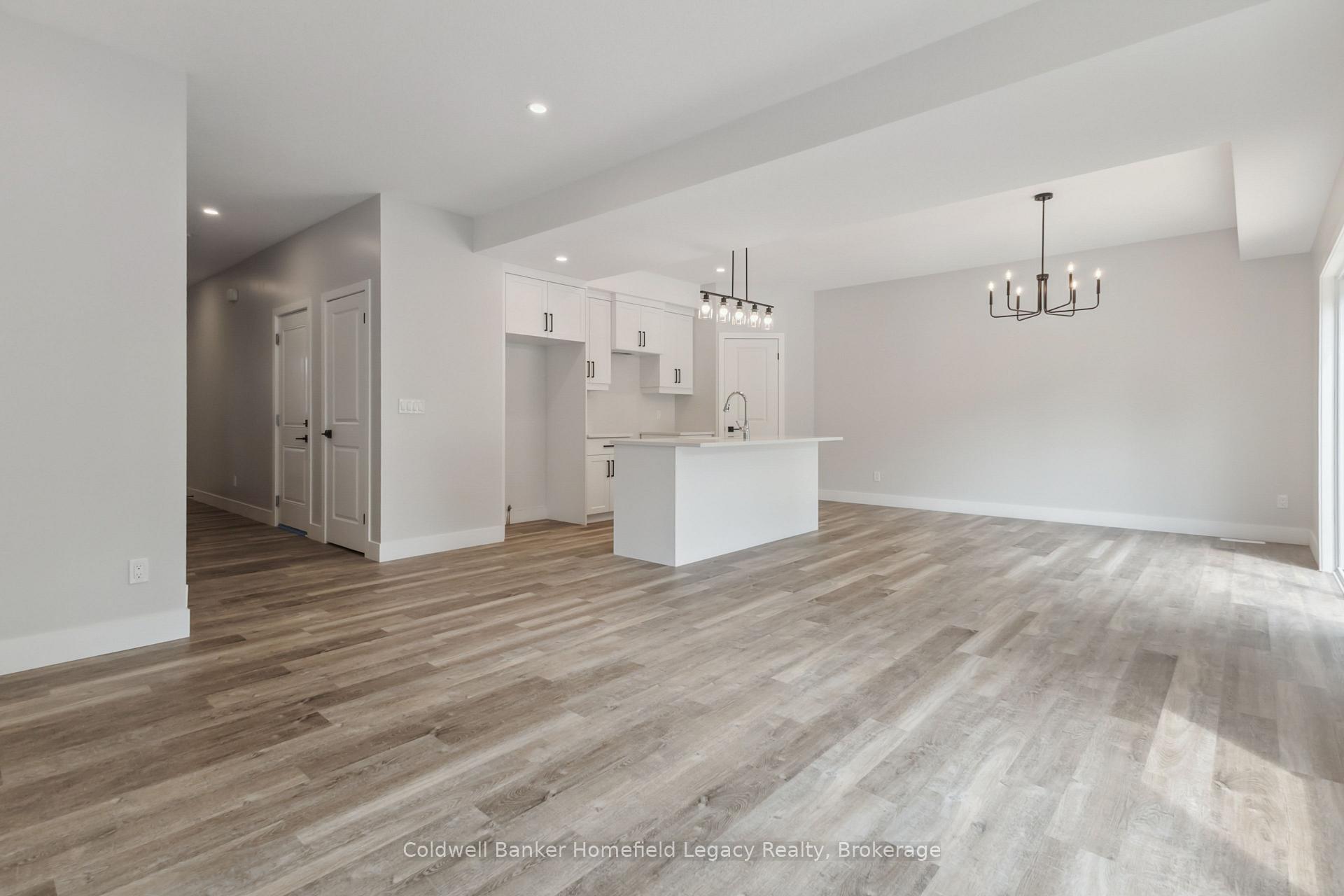 Photo 2 of Unit 4, 165 Egan Avenue, St. Marys — HOMEH