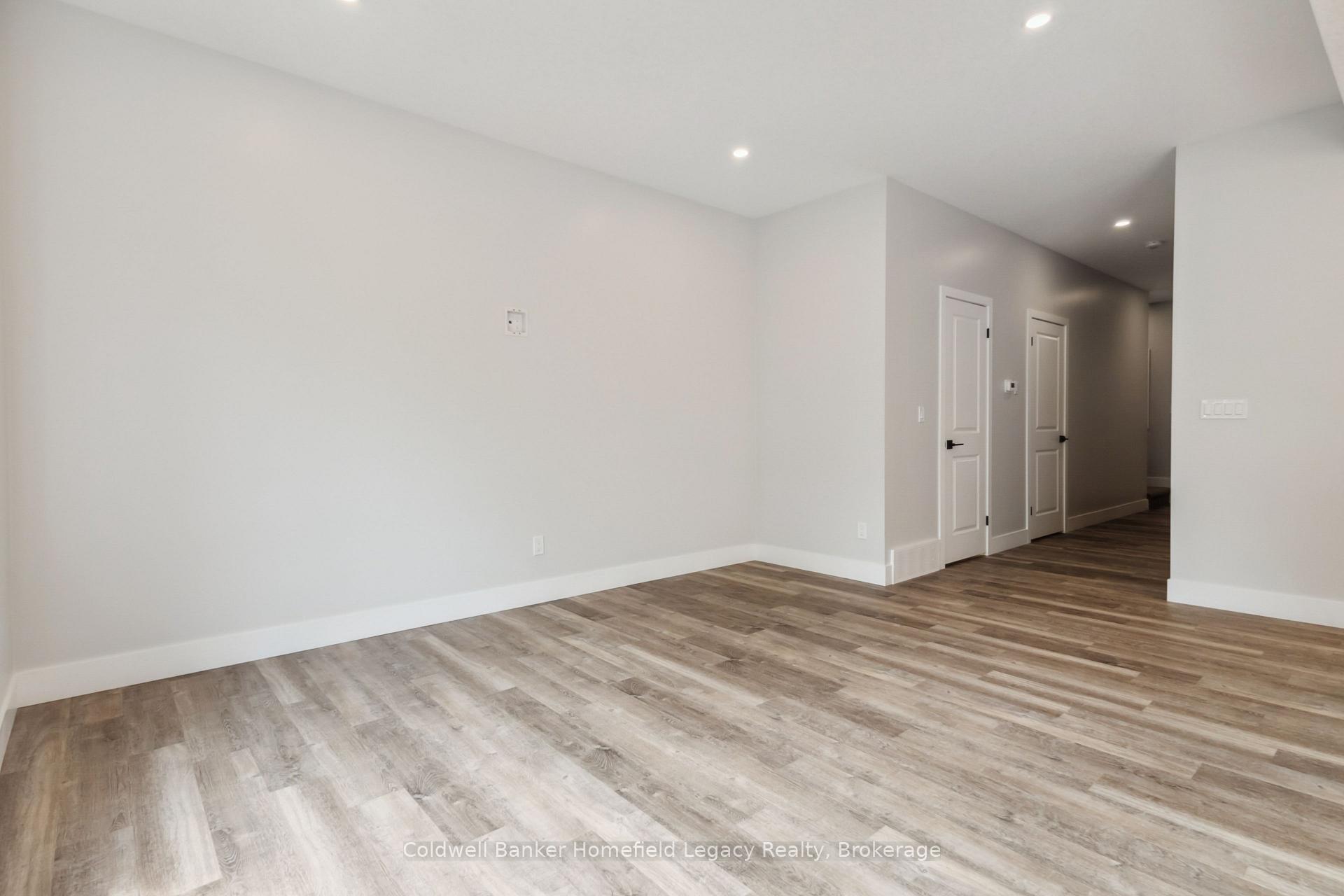Photo 5 of Unit 4, 165 Egan Avenue, St. Marys — HOMEH