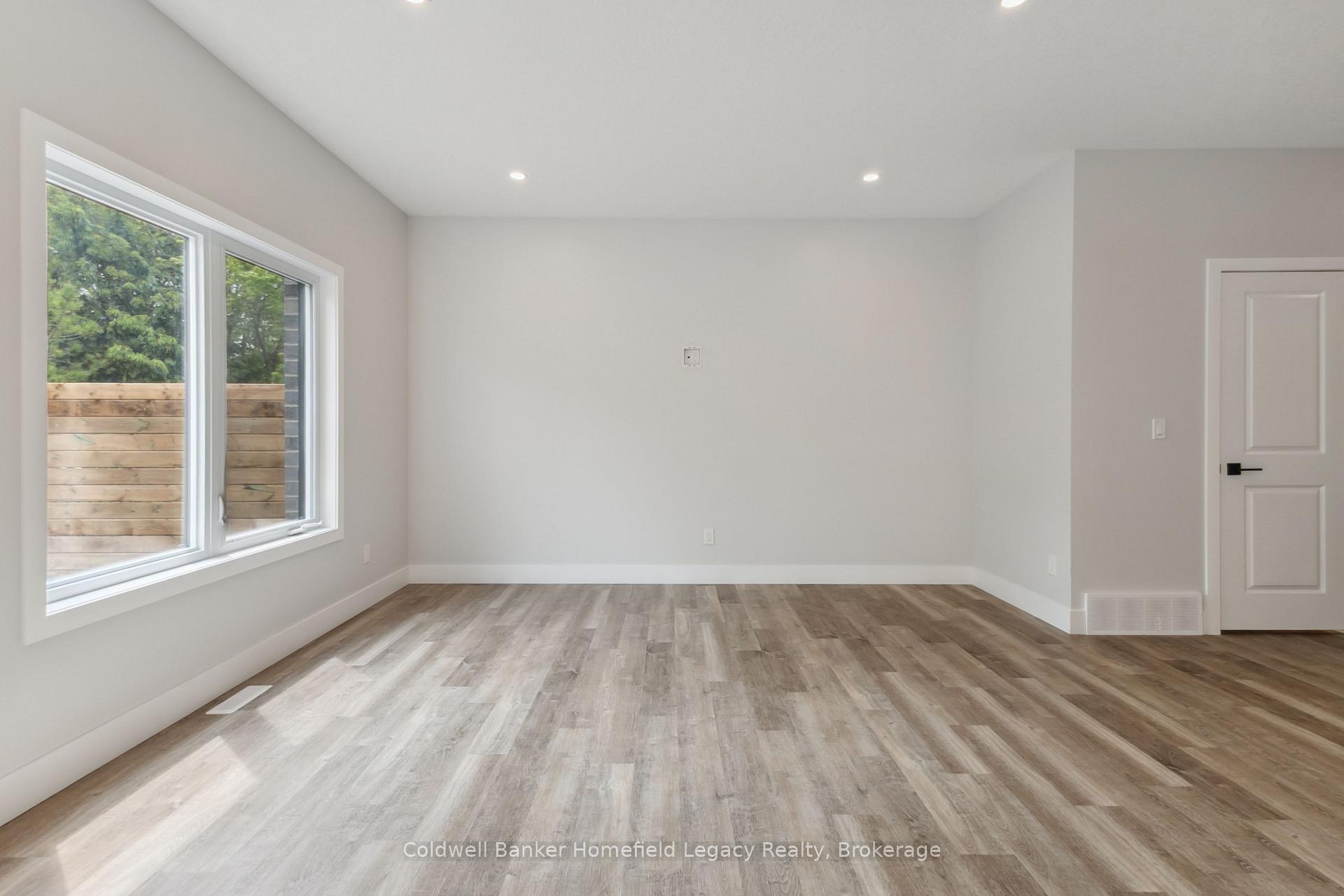 Photo 8 of Unit 4, 165 Egan Avenue, St. Marys — HOMEH