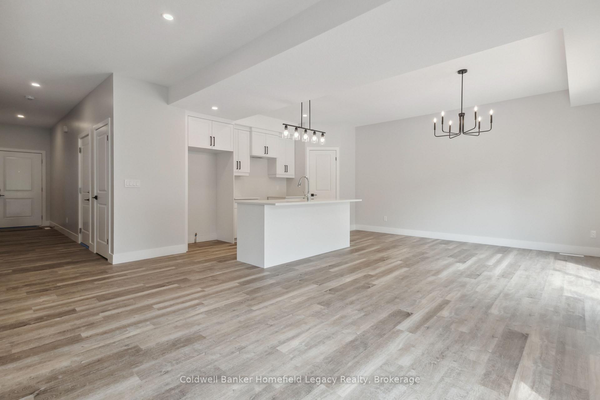 Photo 3 of Unit 4, 165 Egan Avenue, St. Marys — HOMEH