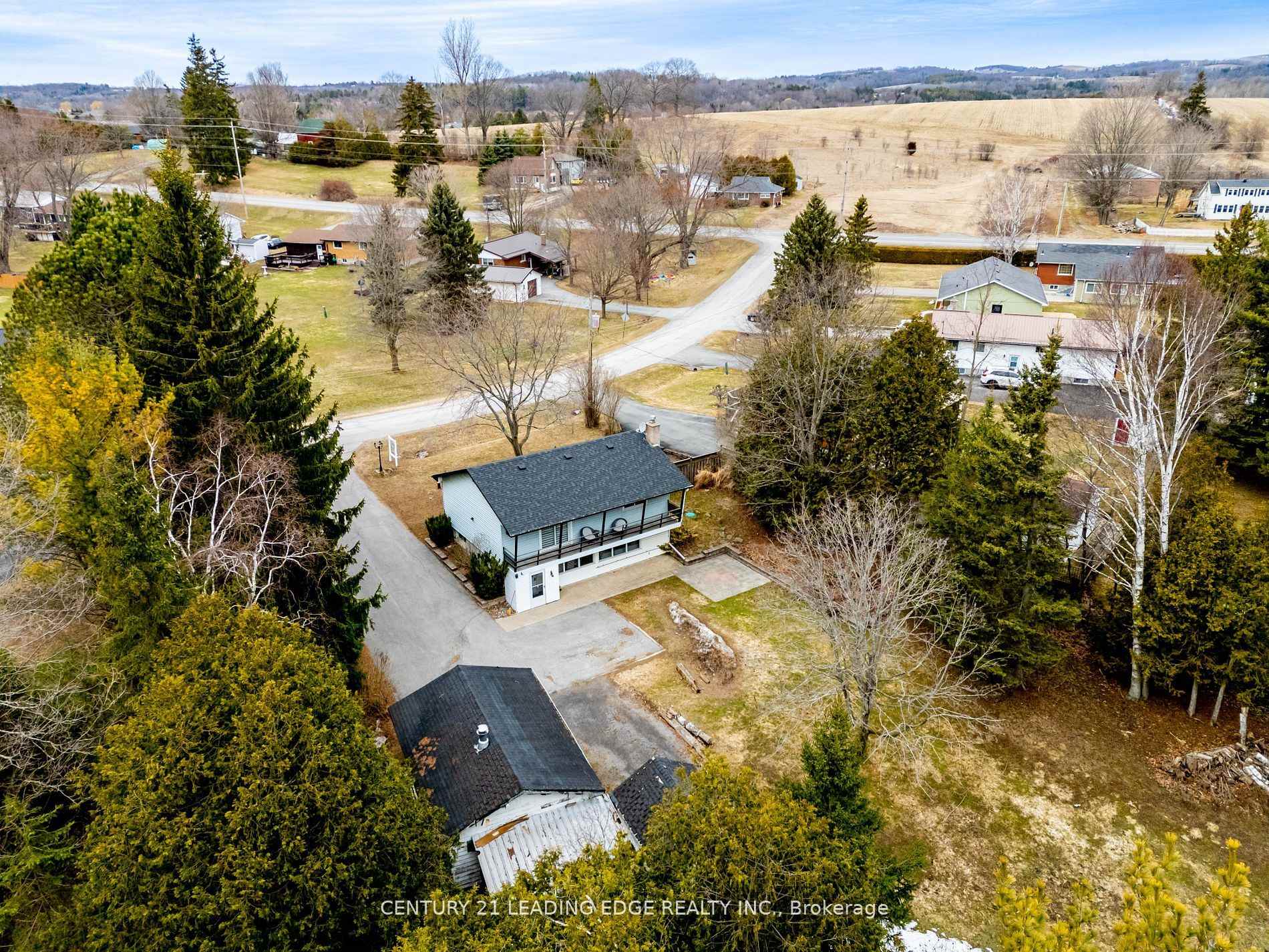 Photo 1 of 27 Lorraine Avenue, Hamilton Township, Rural Hamilton — HOMEH