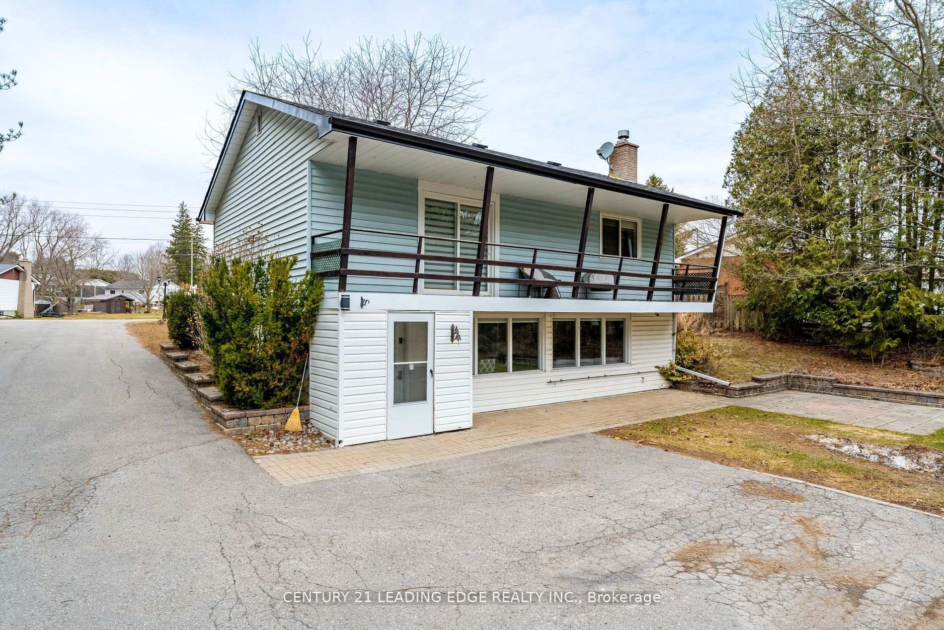 Photo 6 of 27 Lorraine Avenue, Hamilton Township, Rural Hamilton — HOMEH