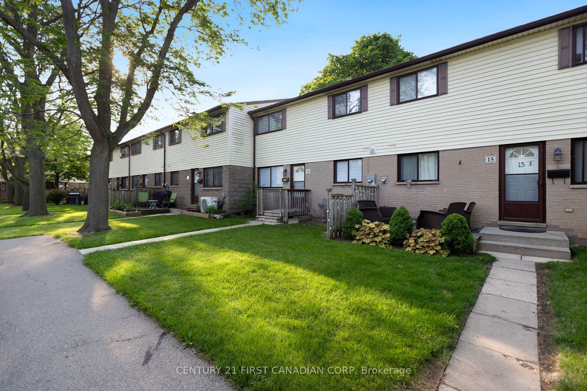 Photo 1 of Unit 14, 825 Dundalk Drive N, London, South Q — HOMEH
