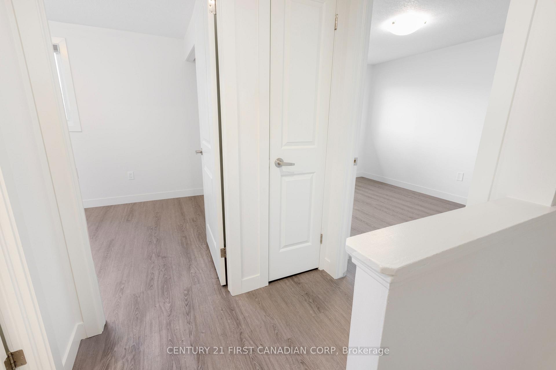 Photo 10 of Unit 14, 825 Dundalk Drive N, London, South Q — HOMEH