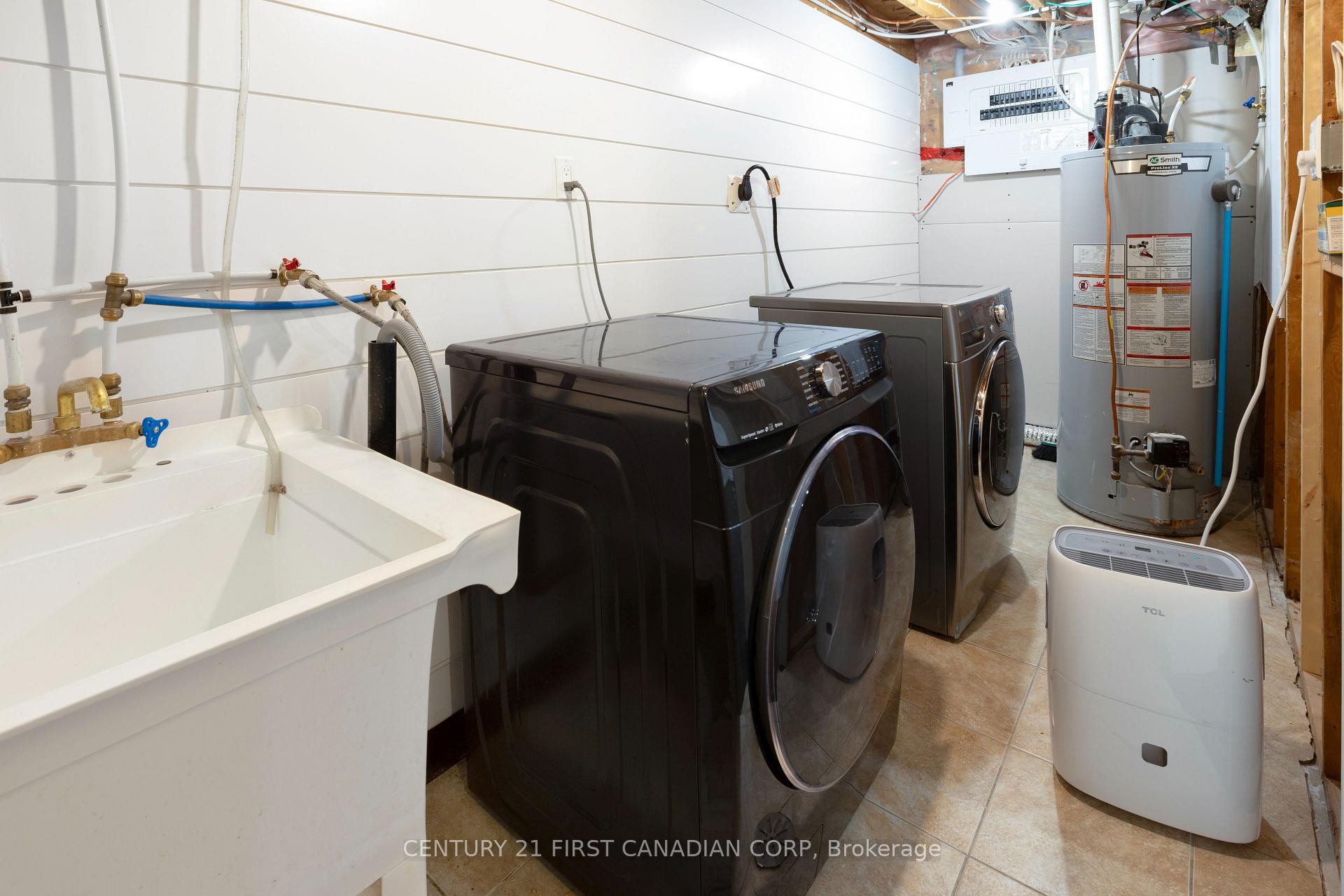 Photo 20 of Unit 14, 825 Dundalk Drive N, London, South Q — HOMEH