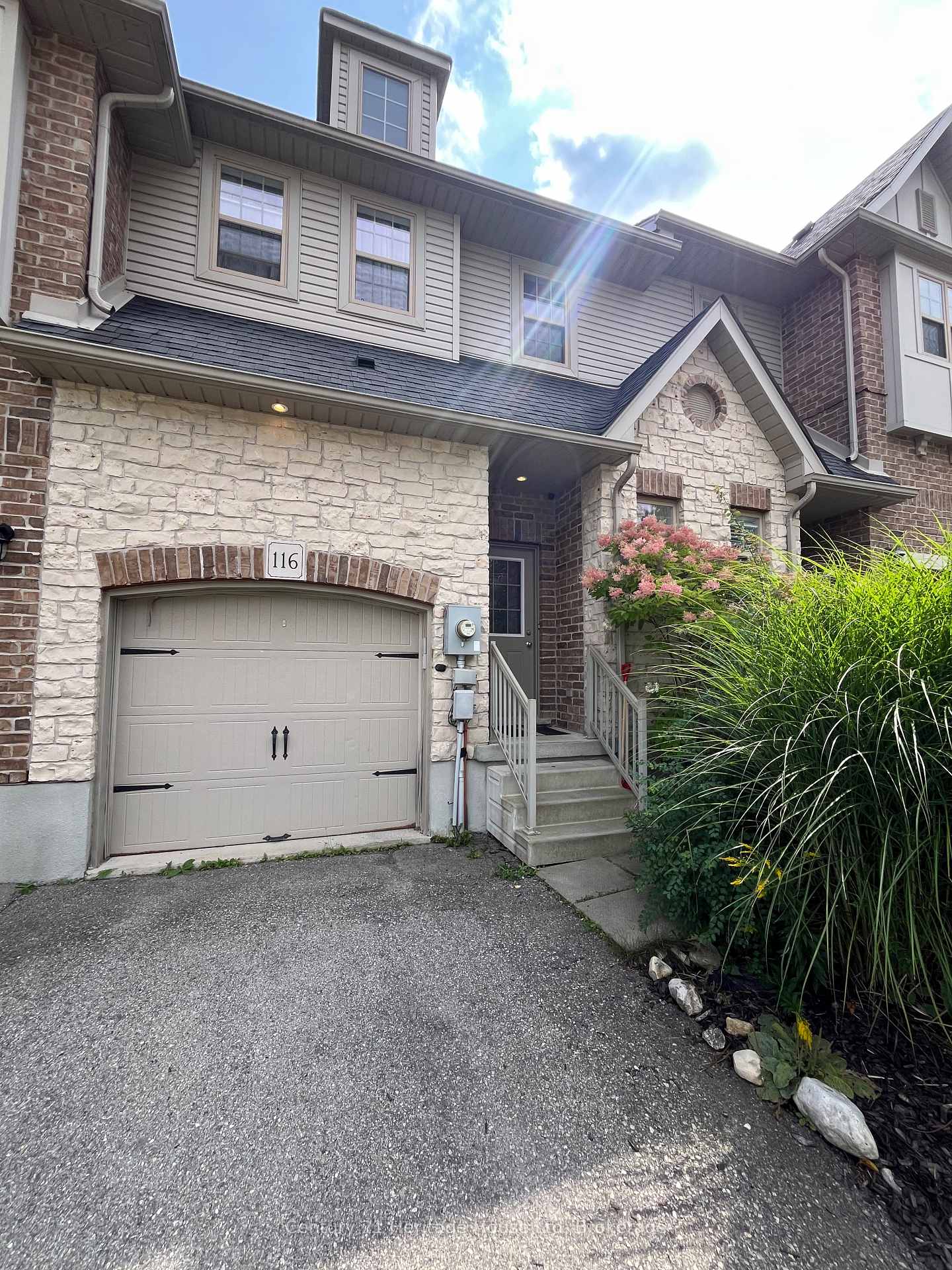 Photo 2 of 116 Creighton Avenue, Guelph, Grange Road — HOMEH