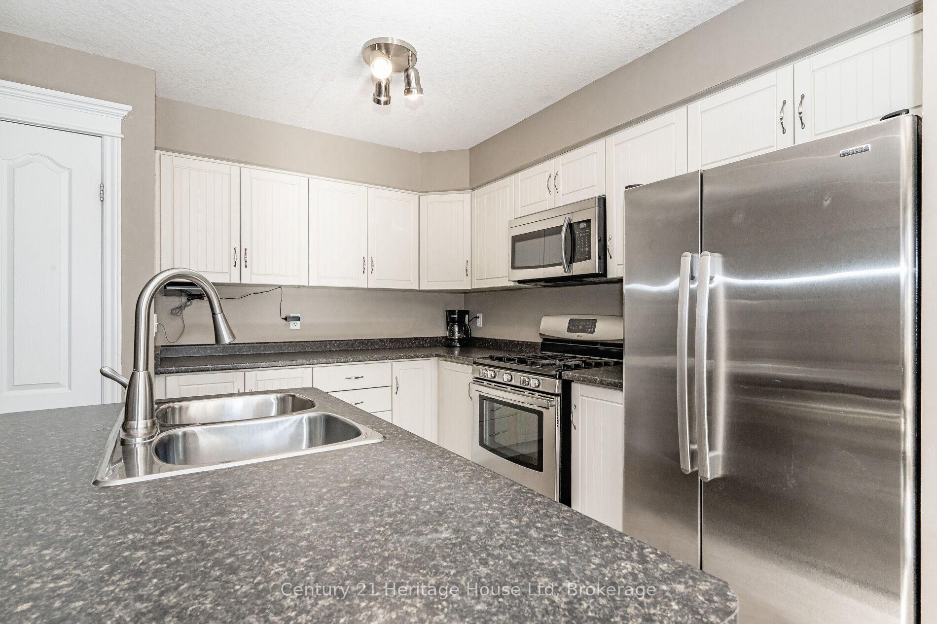 Photo 13 of 116 Creighton Avenue, Guelph, Grange Road — HOMEH