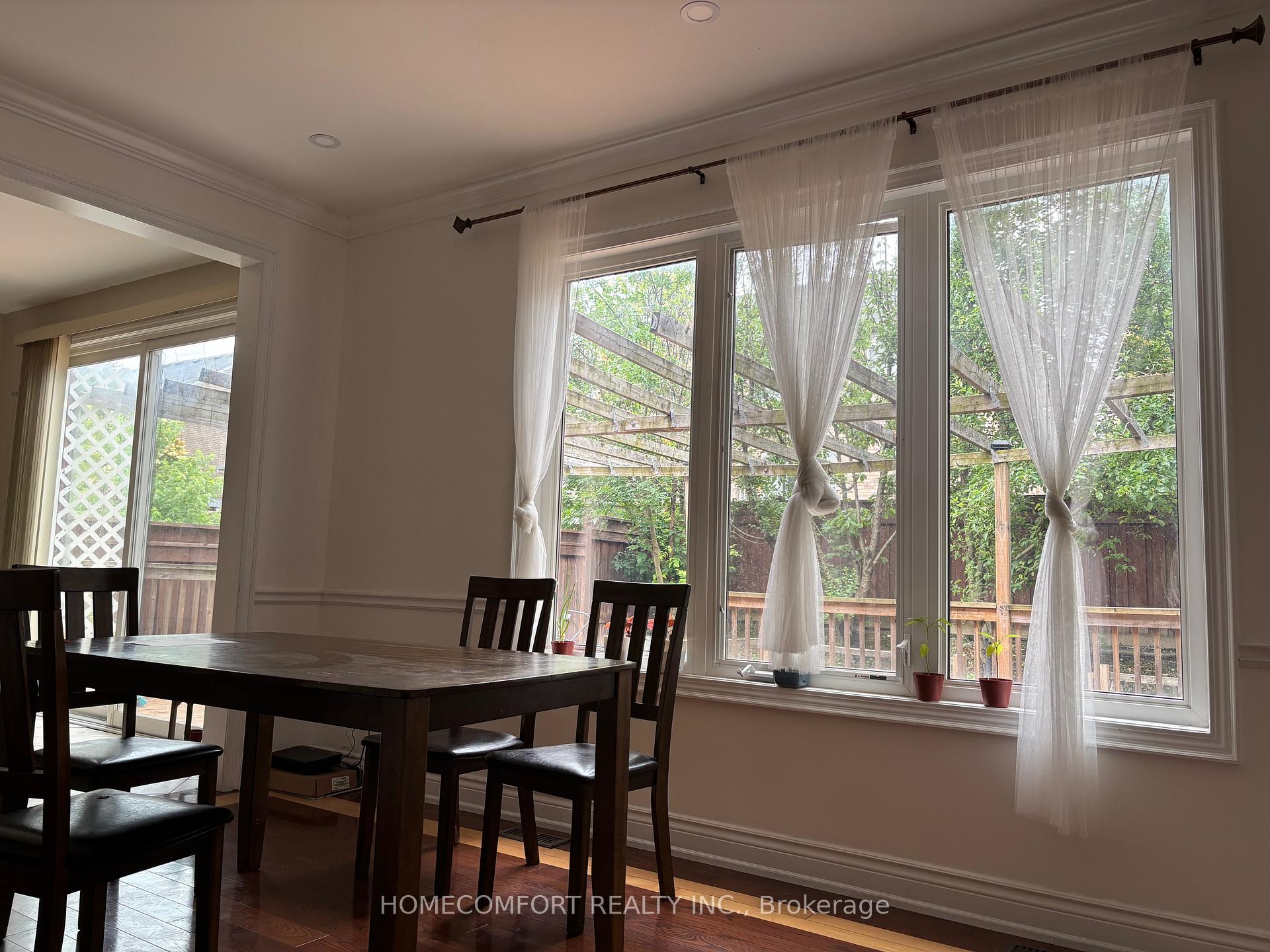 Photo 5 of 230 Lewis Honey Drive, Aurora, Bayview Northeast — HOMEH