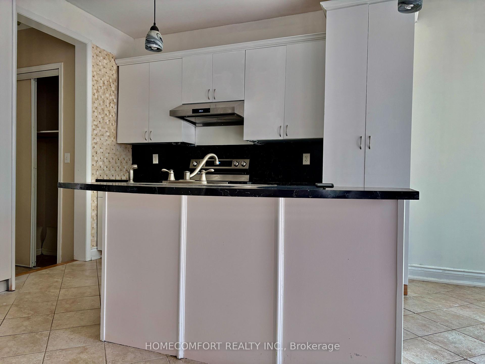 Photo 29 of 230 Lewis Honey Drive, Aurora, Bayview Northeast — HOMEH