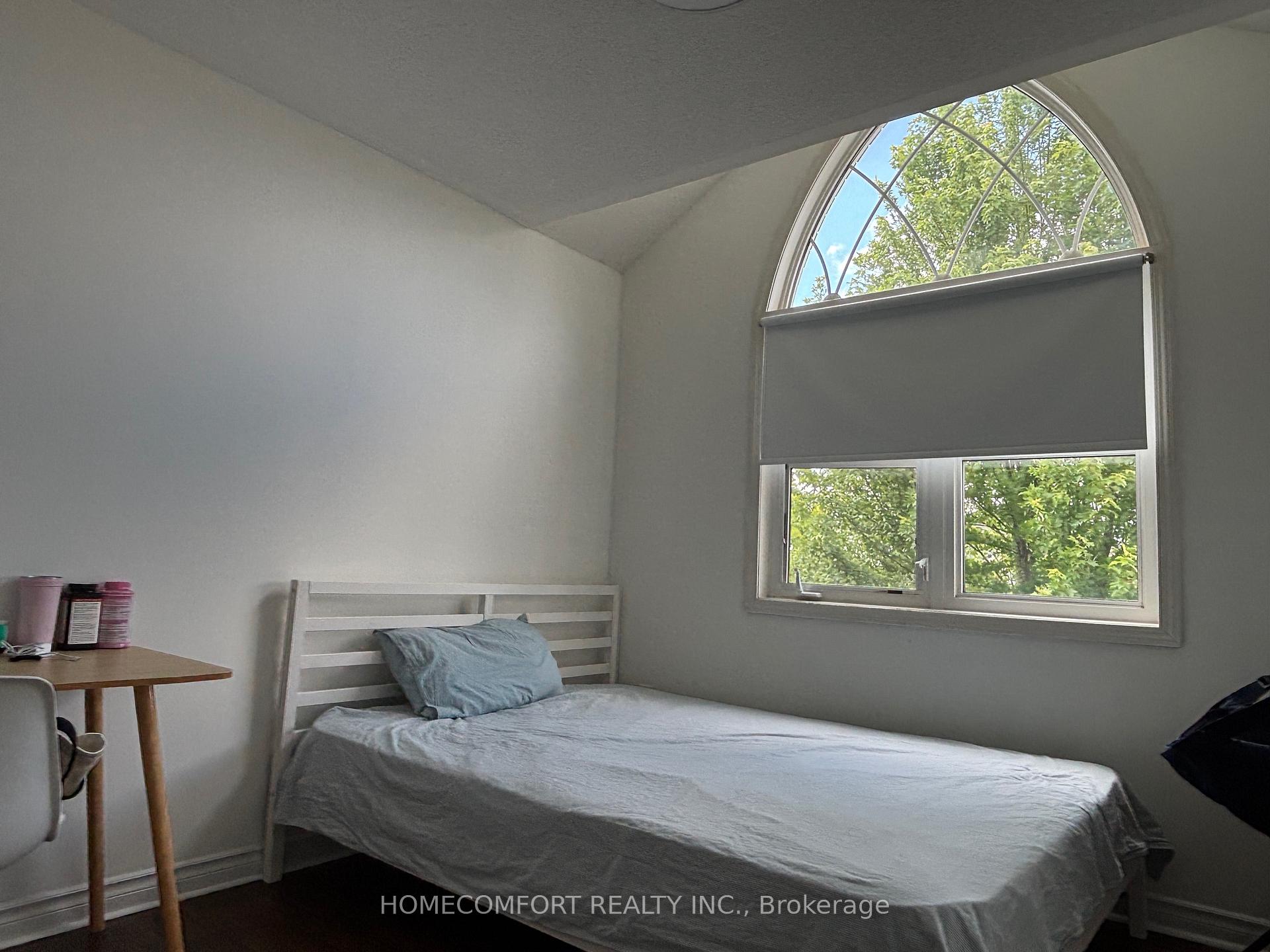 Photo 23 of 230 Lewis Honey Drive, Aurora, Bayview Northeast — HOMEH