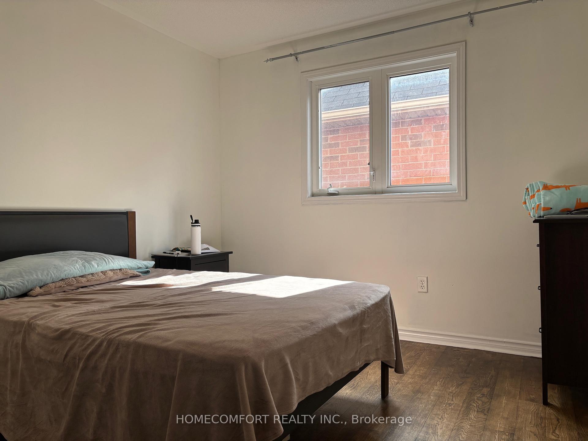 Photo 17 of 230 Lewis Honey Drive, Aurora, Bayview Northeast — HOMEH