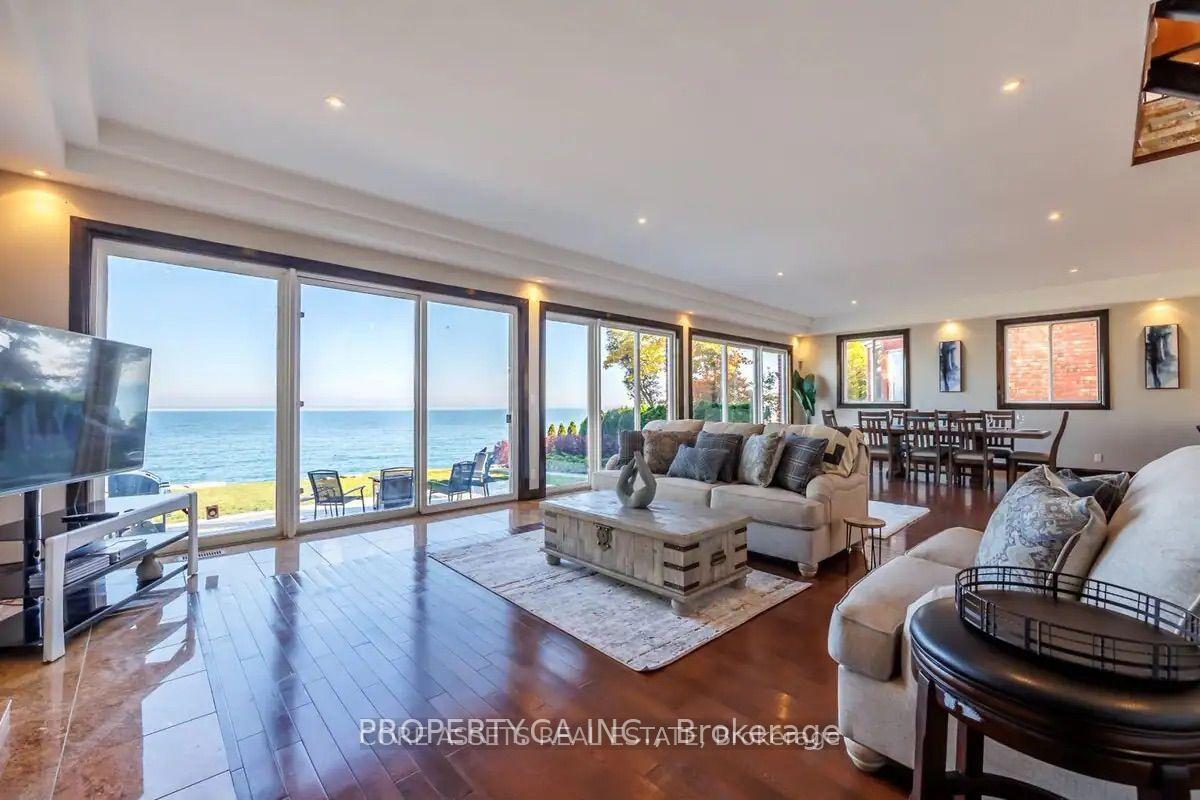 Photo 1 of 55 Lakeview Drive, Hamilton, Lakeshore — HOMEH