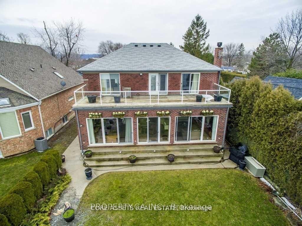 Photo 21 of 55 Lakeview Drive, Hamilton, Lakeshore — HOMEH