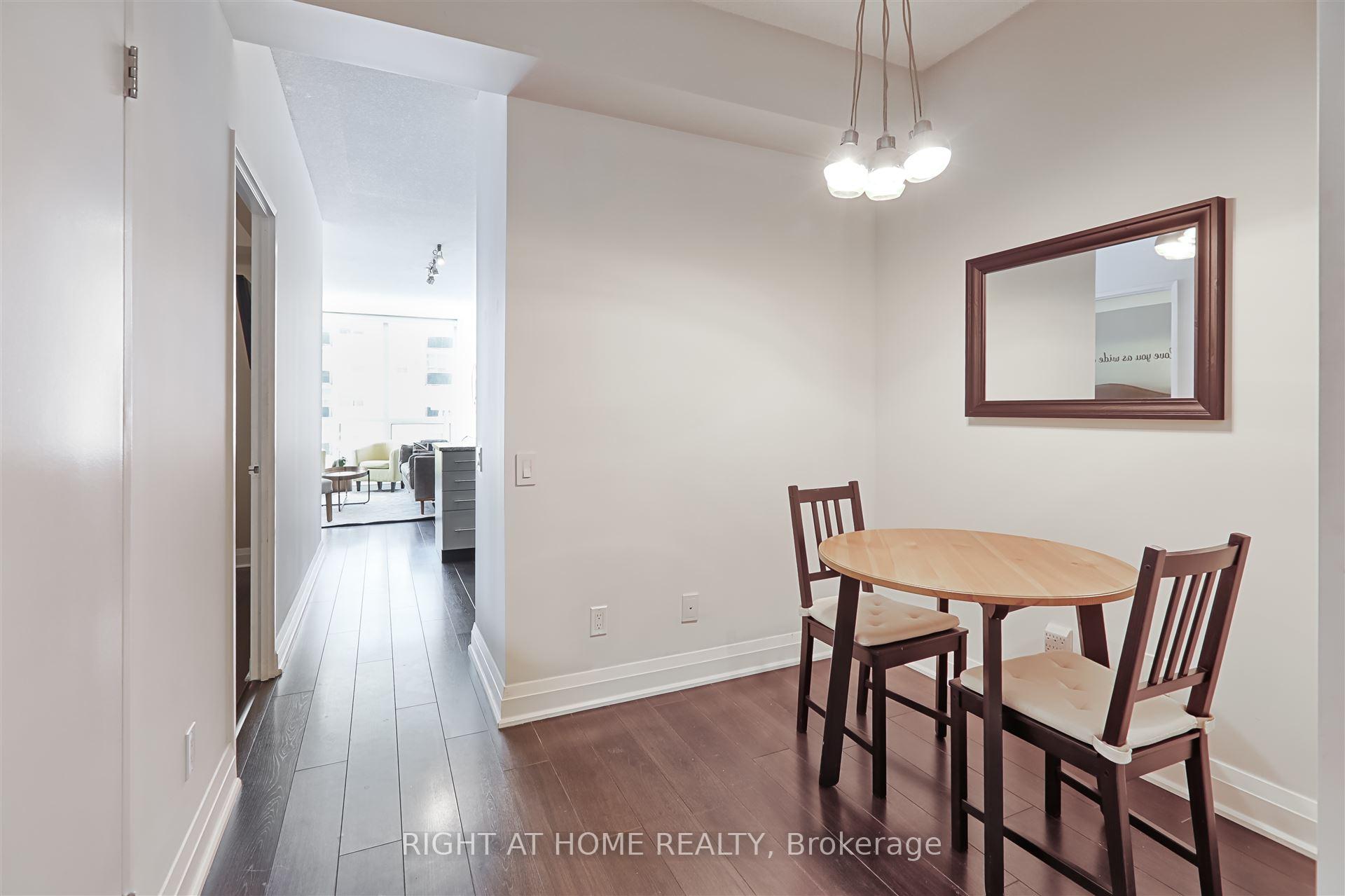 Photo 11 of Unit 908, 83 Redpath Avenue, Toronto, Mount Pleasant West — HOMEH