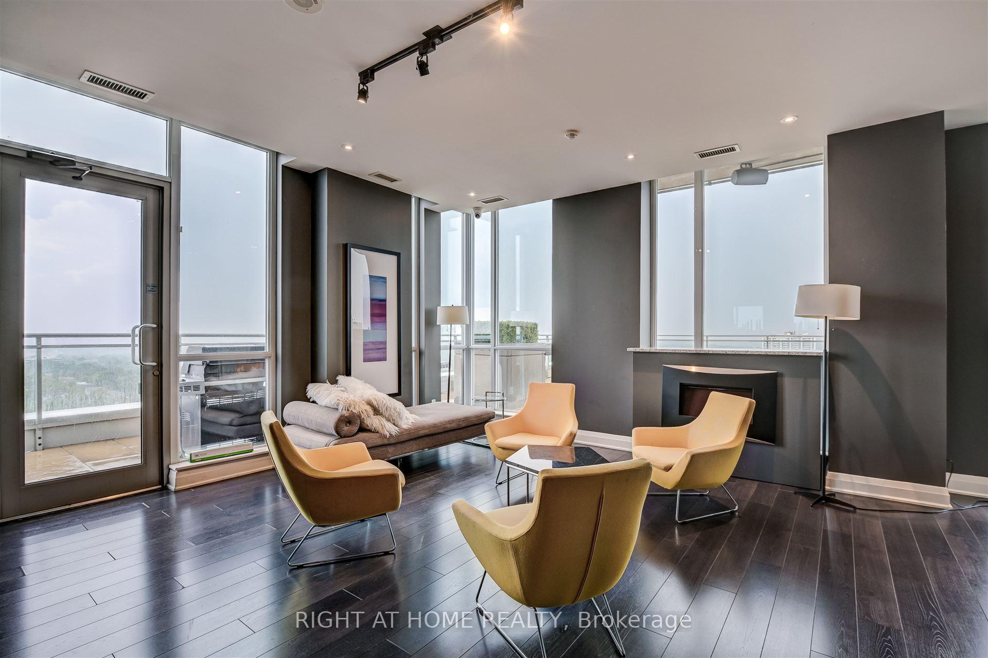 Photo 21 of Unit 908, 83 Redpath Avenue, Toronto, Mount Pleasant West — HOMEH