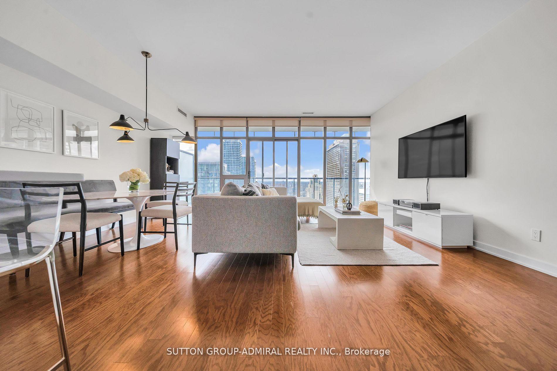 Photo 5 of Unit 3306, 33 Charles Street E, Toronto, Church-Yonge Corridor — HOMEH