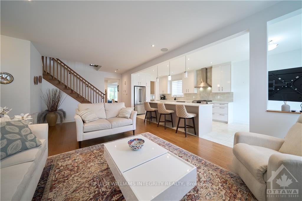 Photo 5 of 258 Mount Nebo Way, Ottawa, Riverside South/Gloucester Glen — HOMEH