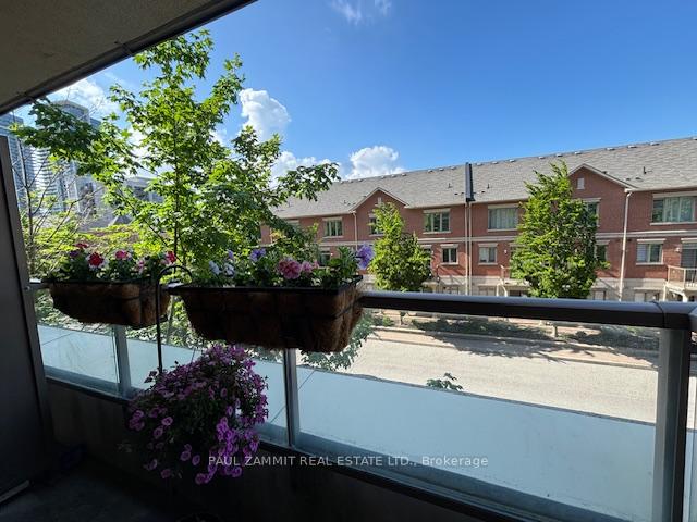 Photo 13 of Unit 319, 39 Galleria Parkway, Markham, Commerce Valley — HOMEH