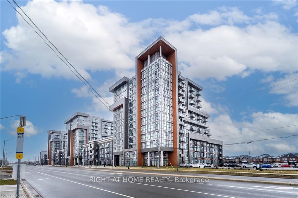 Photo 1 of Unit 105, 450 Dundas Street E, Hamilton, Waterdown — HOMEH