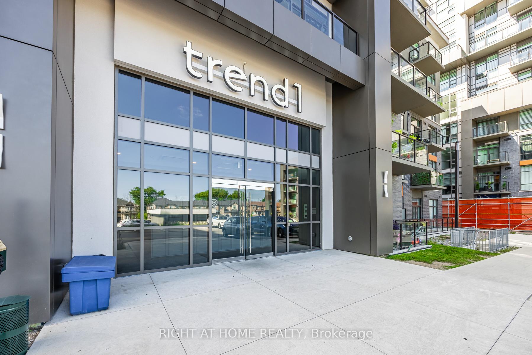 Photo 5 of Unit 105, 450 Dundas Street E, Hamilton, Waterdown — HOMEH