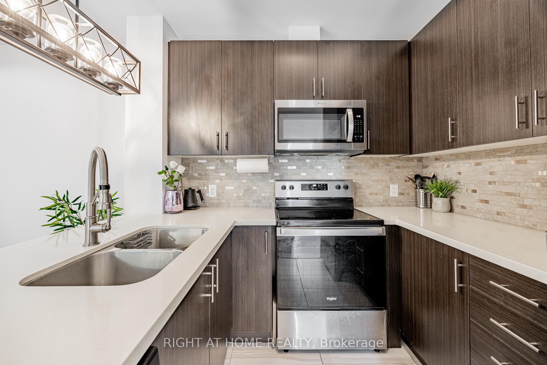 Photo 17 of Unit 105, 450 Dundas Street E, Hamilton, Waterdown — HOMEH