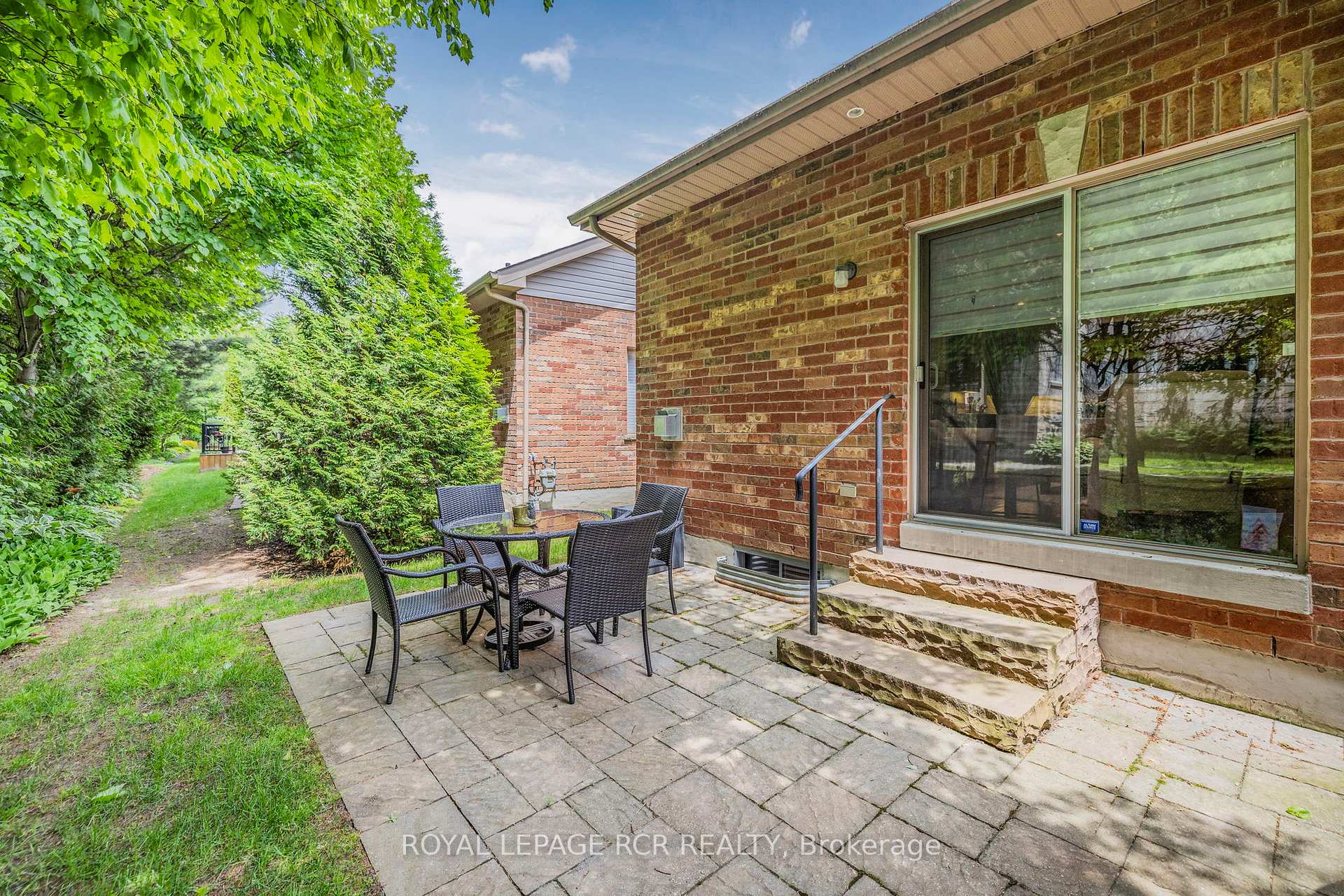 Photo 44 of 44 Fred Barnard Way, Uxbridge — HOMEH