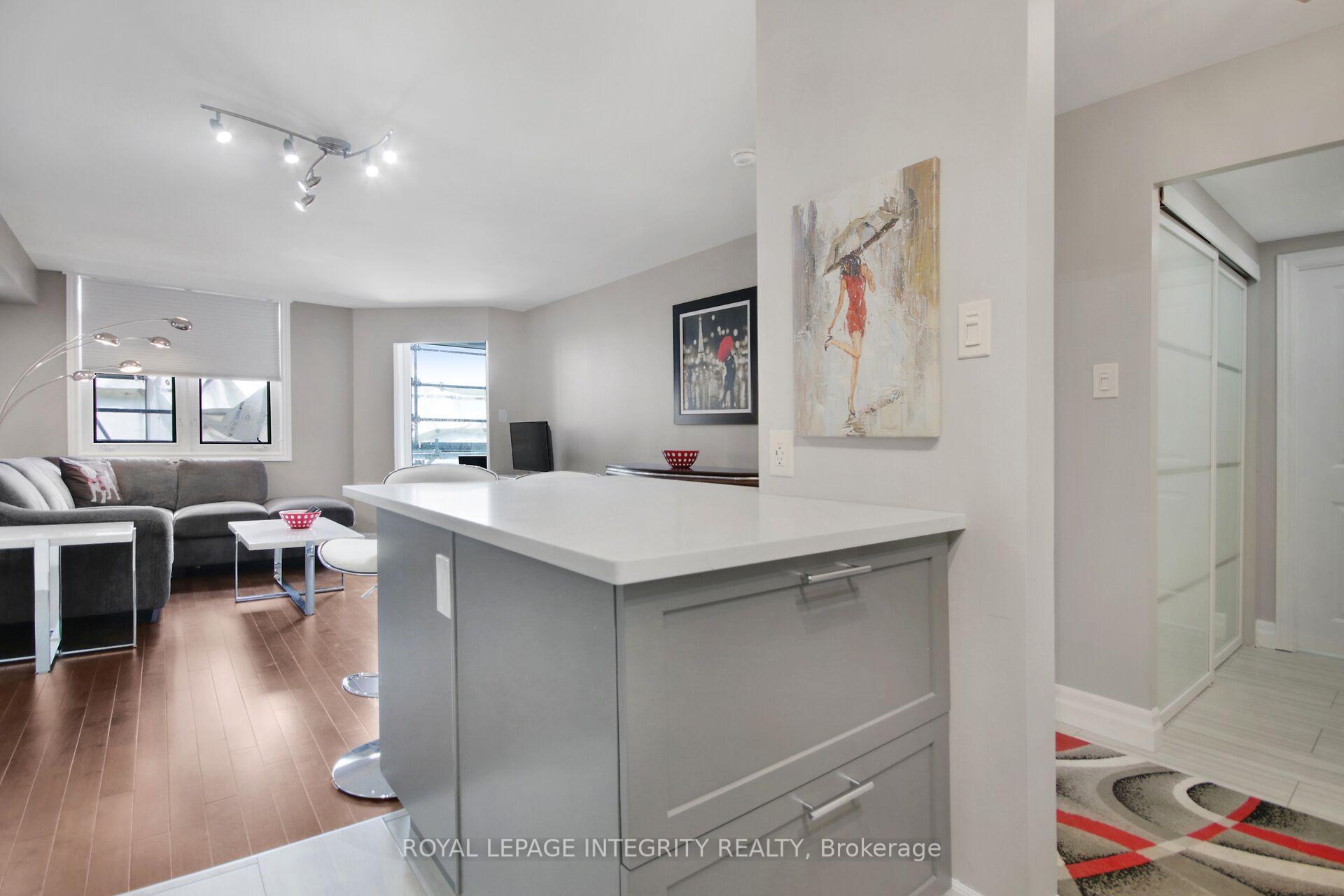 Photo 13 of Unit 918, 1025 Grenon Avenue, Ottawa, Fairfield Heights — HOMEH