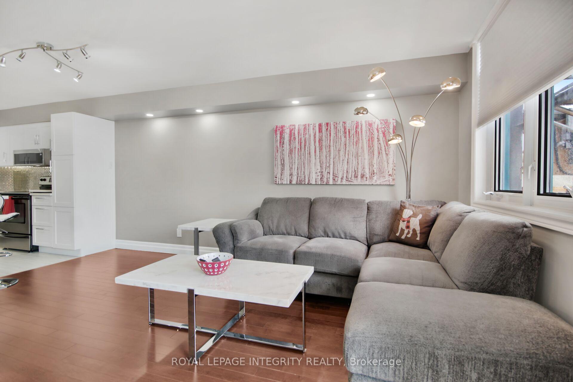 Photo 17 of Unit 918, 1025 Grenon Avenue, Ottawa, Fairfield Heights — HOMEH