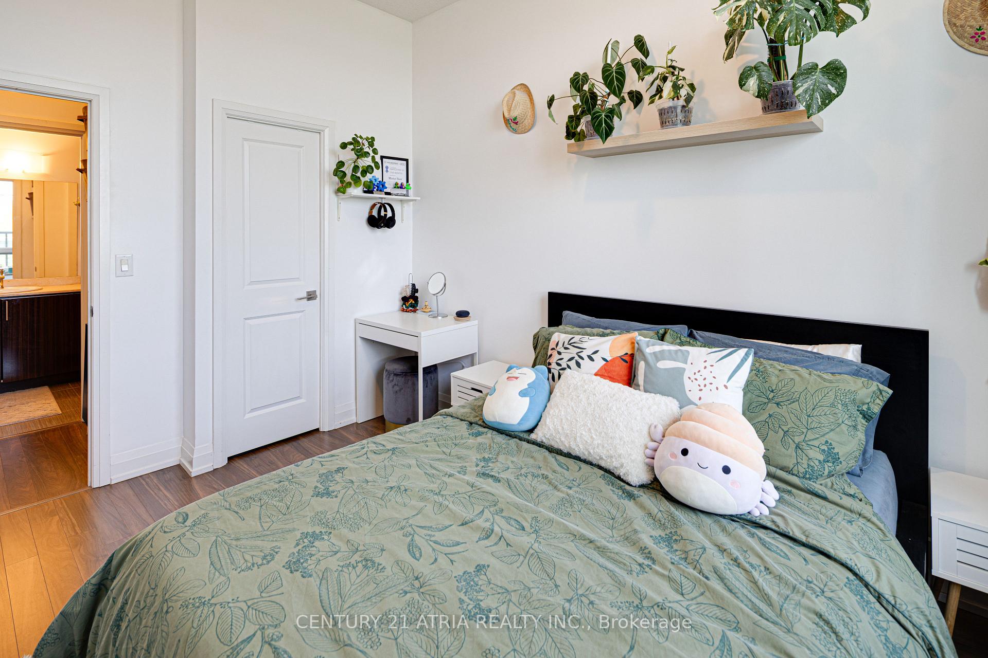 Photo 12 of Unit 328, 7161 Yonge Street, Markham, Grandview — HOMEH