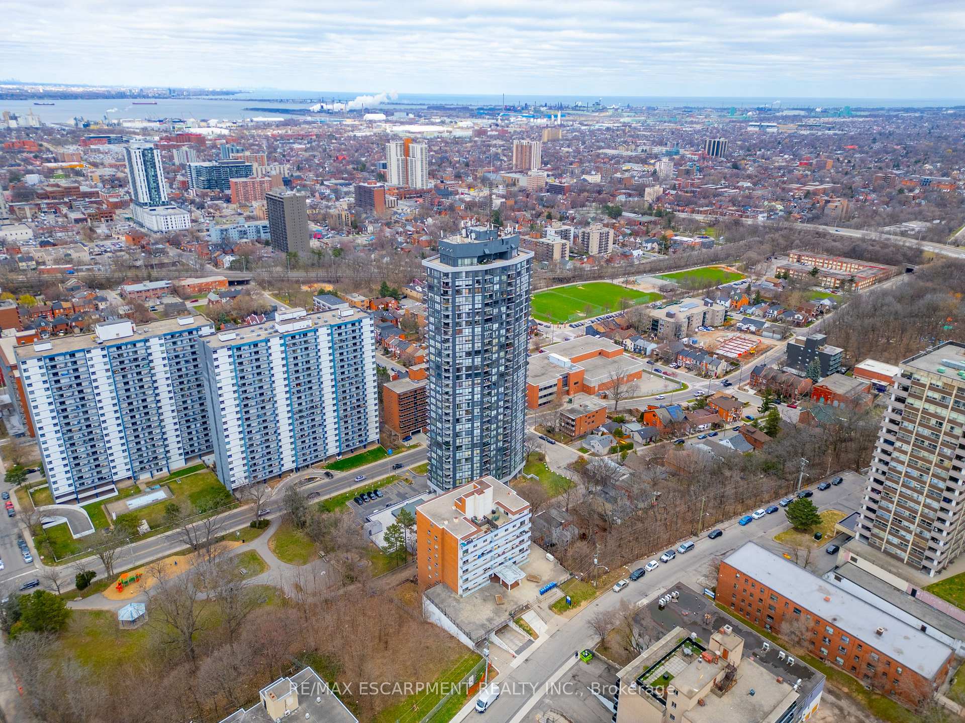 Photo 12 of Unit 3307, 150 Charlton Avenue E, Hamilton, Corktown — HOMEH