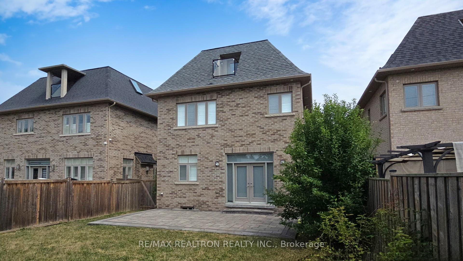Photo 25 of 746A Stonepath Circle, Pickering, Amberlea — HOMEH