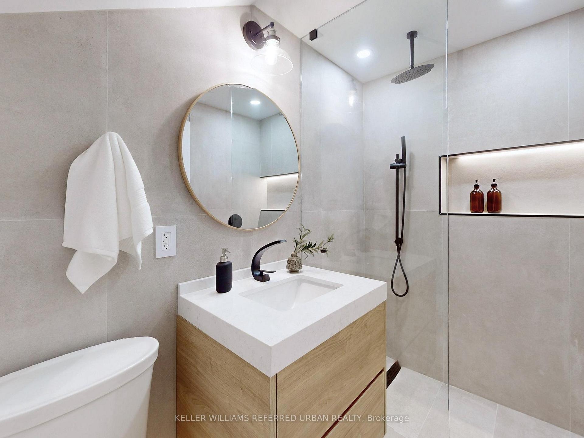 Photo 23 of 164 Broadview Avenue, Toronto, South Riverdale — HOMEH