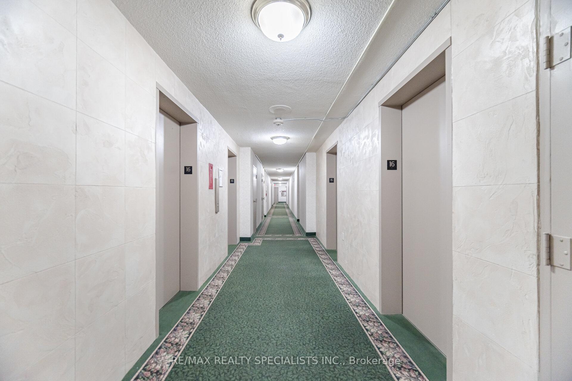 Photo 6 of Unit 1612, 18 Knightsbridge Road, Brampton, Queen Street Corridor — HOMEH