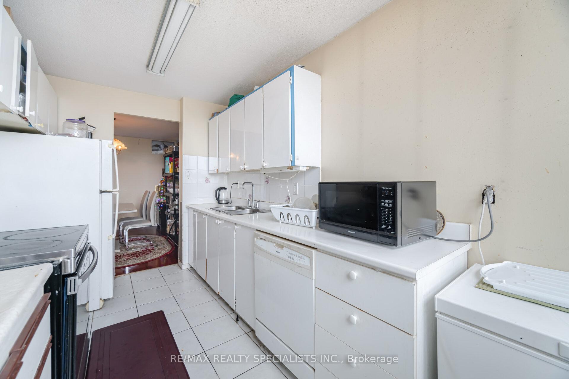 Photo 20 of Unit 1612, 18 Knightsbridge Road, Brampton, Queen Street Corridor — HOMEH