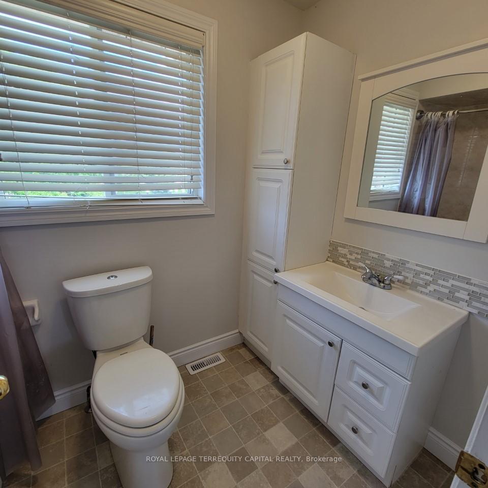 Photo 9 of 325 Cundles Road W, Barrie, Northwest — HOMEH